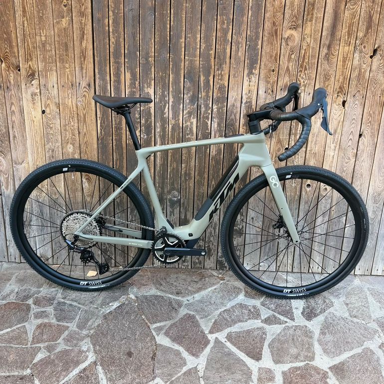 KTM Macina Gravelator Sx Elite 2026 usata — vista laterale