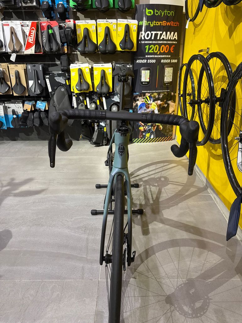 Bianchi Specialissima Pro — gruppo Shimano Ultegra Di2, taglia 55 cm