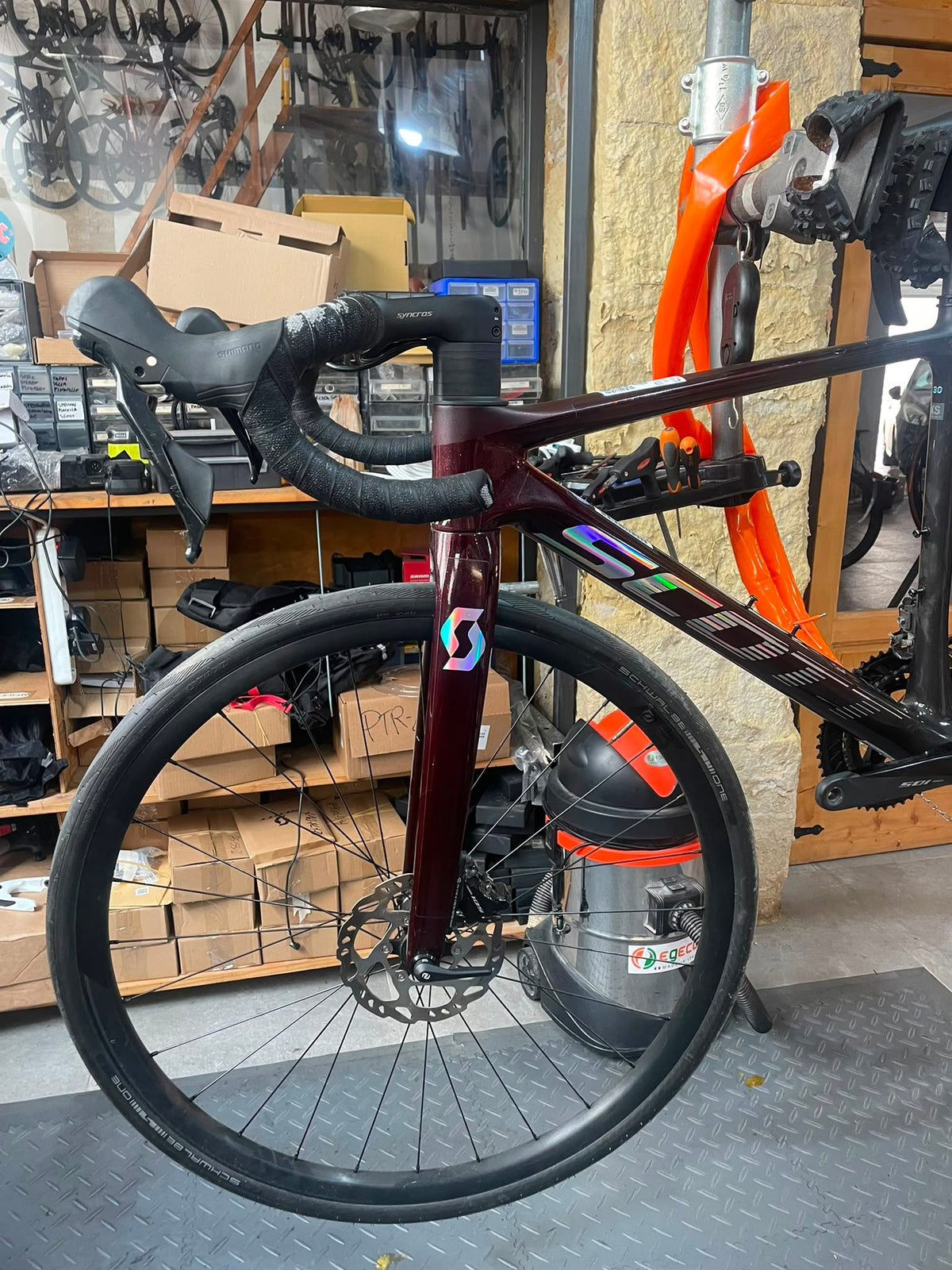 Scott Addict 30 — gruppo Shimano 105, taglia S