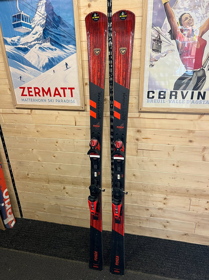 Rossignol Forza 70 V-TI — raggio 14m, waist 77mm