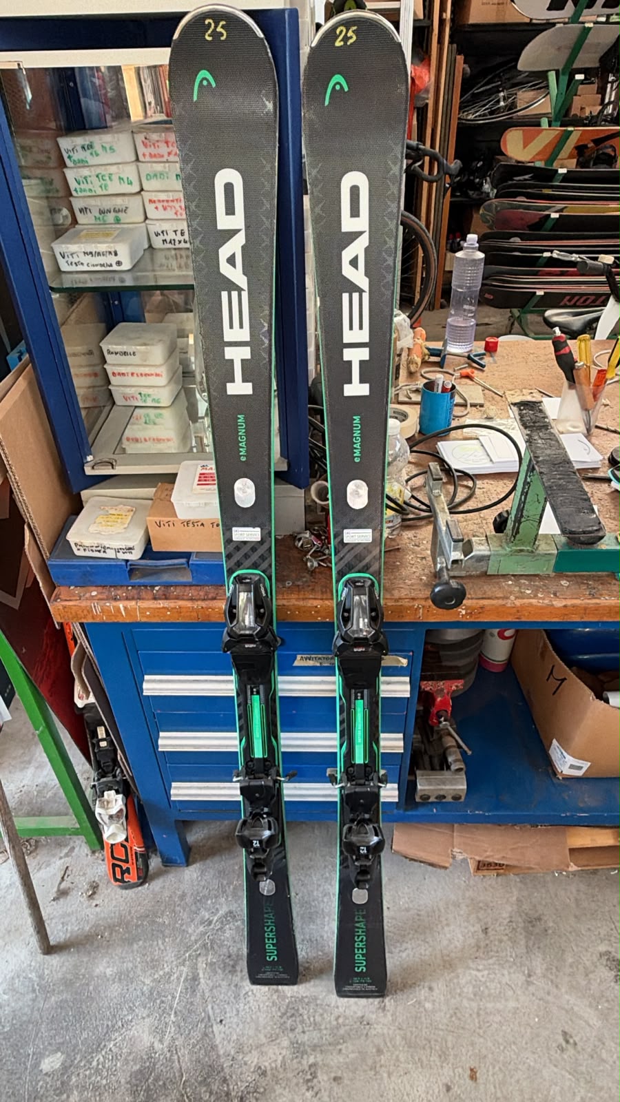Head Supershape e-Magnum — raggio 11.9m, waist 72mm