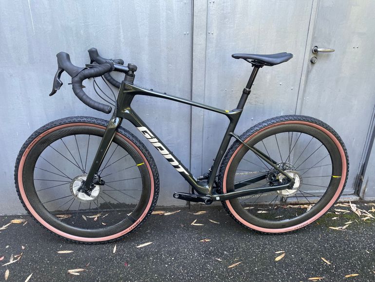 Giant Revolt, Advanced 1 — gruppo SRAM Rival eTap AXS, taglia M