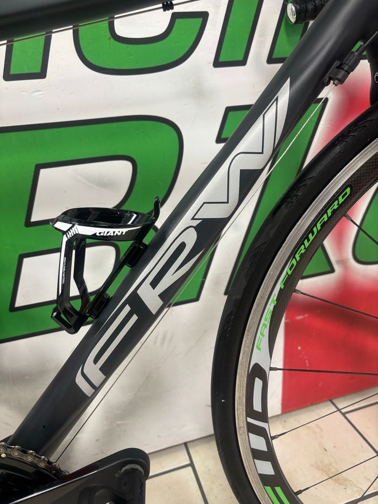 FRW Custom 2016 usata — dettaglio