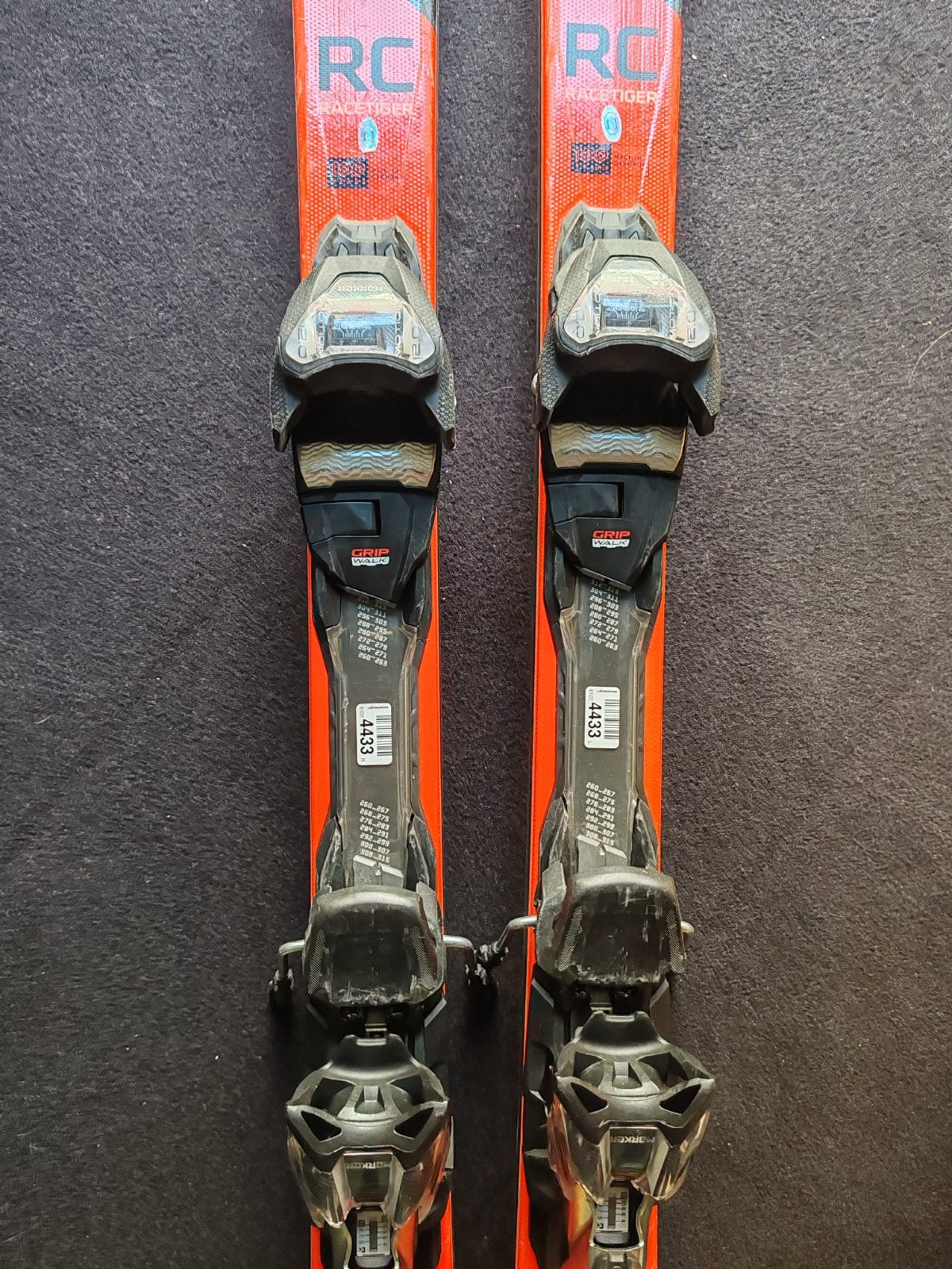 Volkl Racetiger RC Black — attacco VMotion 3, Buone condizioni