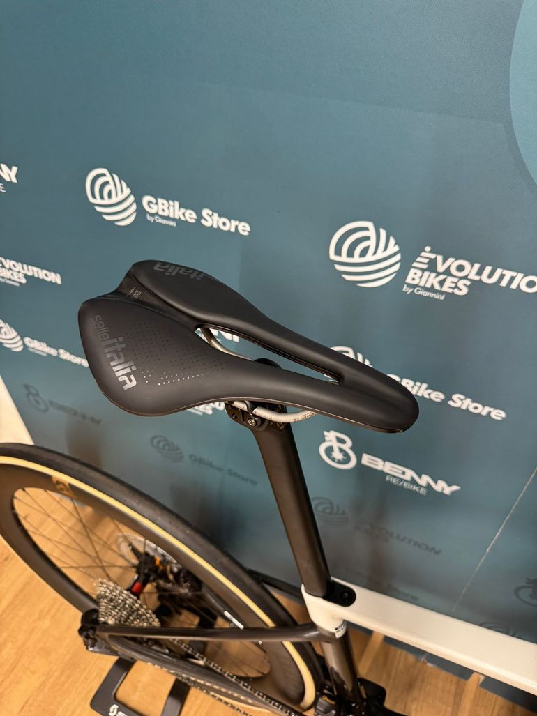 Enve Melee 2026 usata — dettaglio