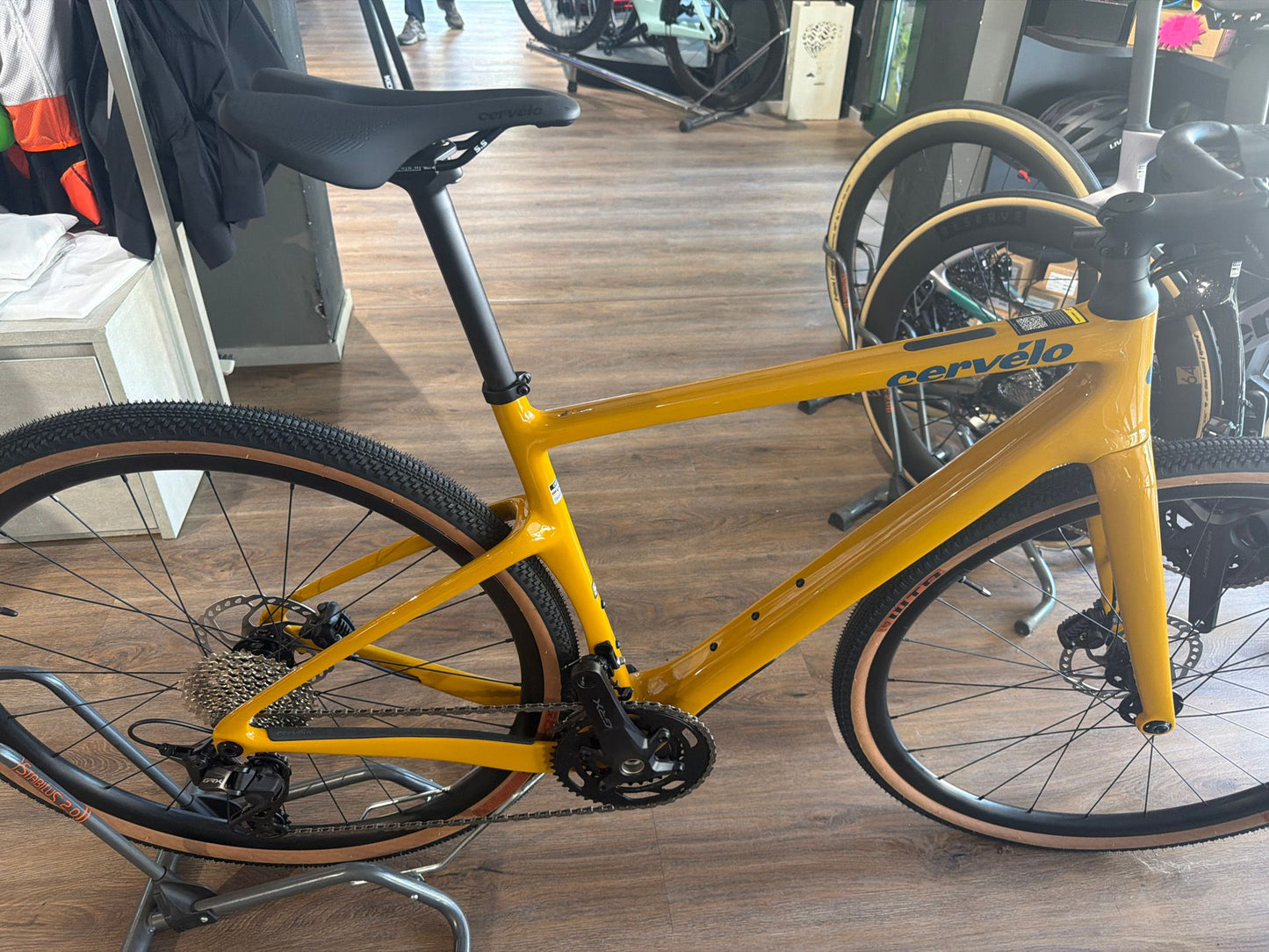 Cervelo Áspero Rx610 2026 usata — vista laterale