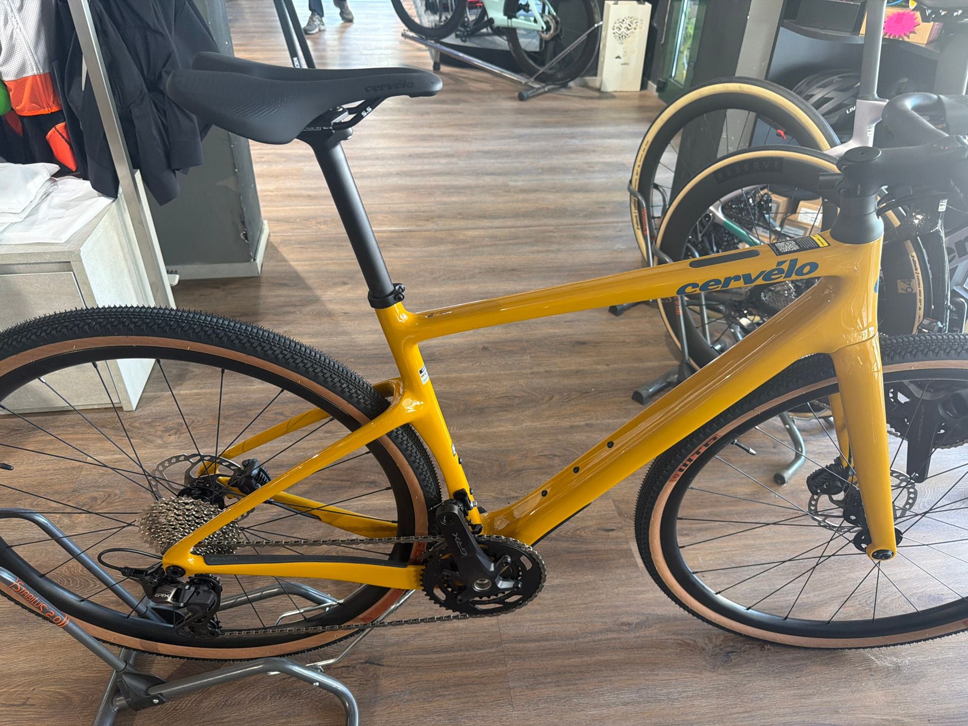 Cervelo Áspero Rx610 2026 usata — vista laterale