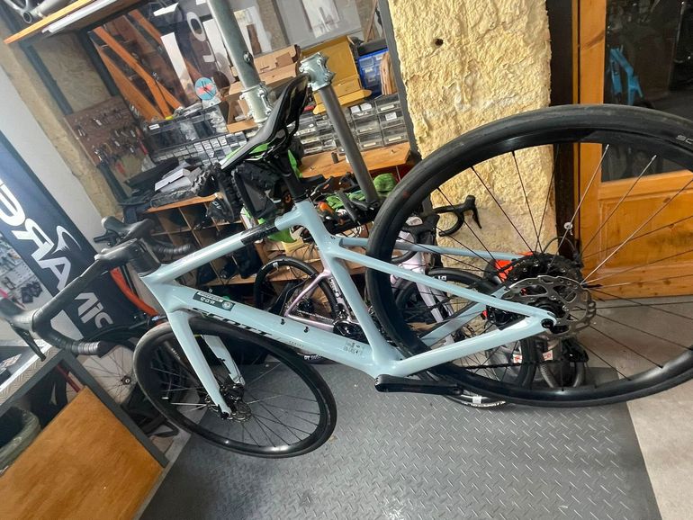 Scott Addict 50 — gruppo Shimano 105, taglia S