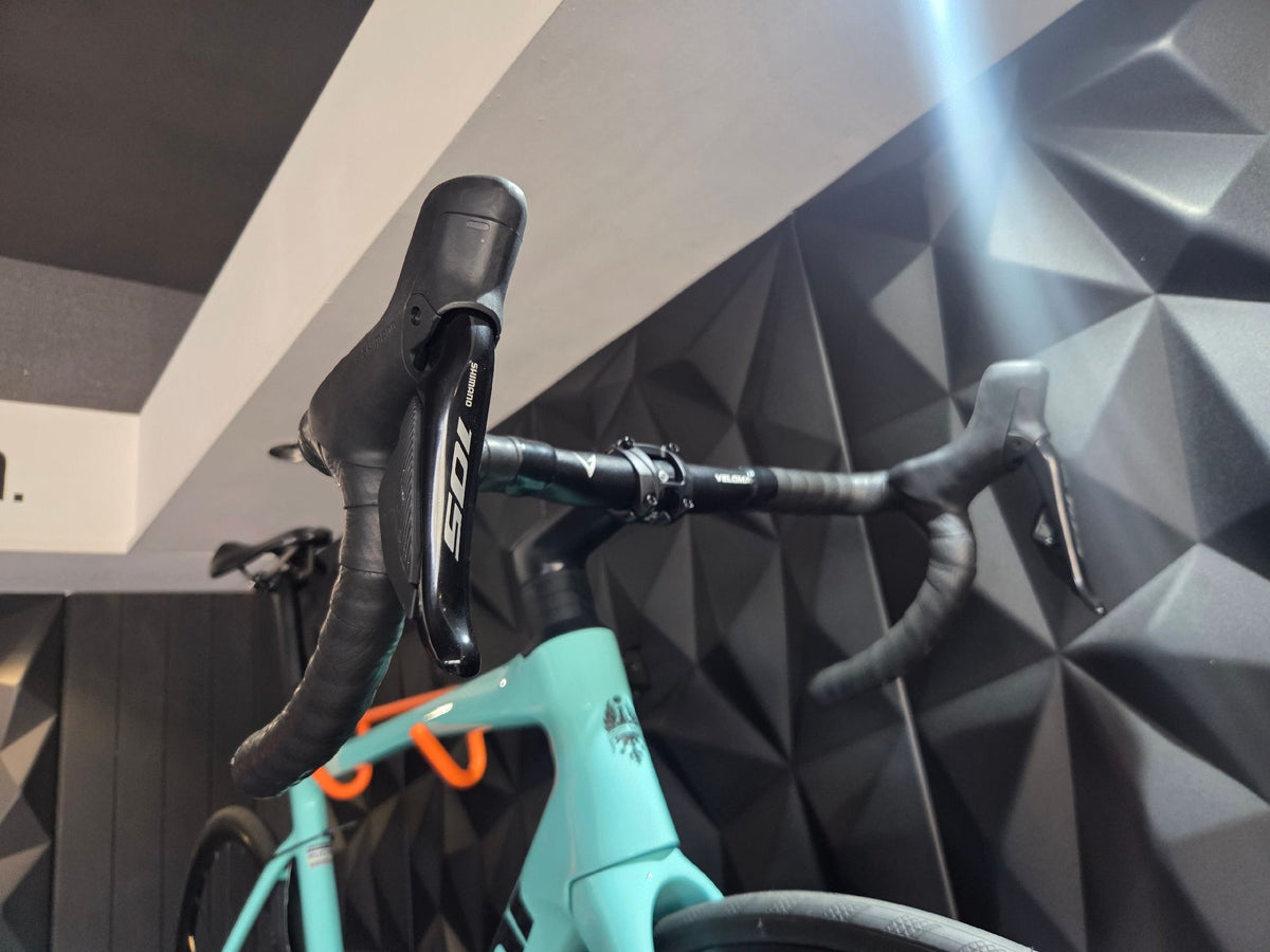 Bianchi Specialissima Comp 2024 — Bici usata