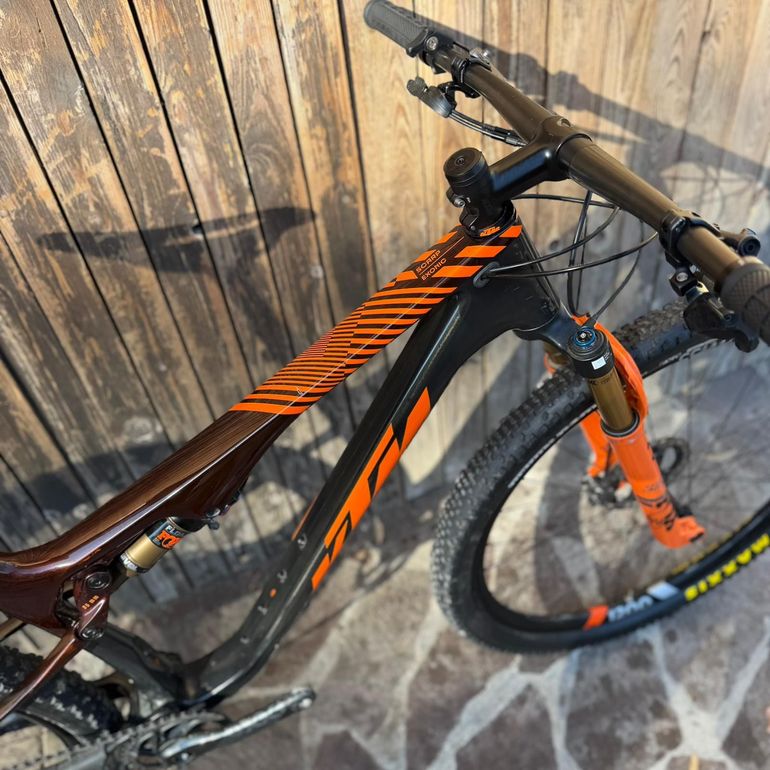 KTM Scarp Exonic — telaio in Carbonio, Ottime condizioni