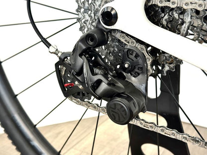 3T Exploro 2024 usata — dettaglio