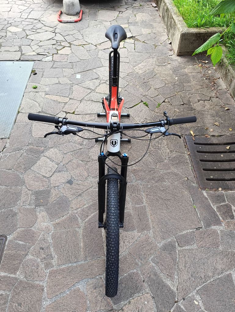 Mondraker F-Podium R 2024 — Bici usata