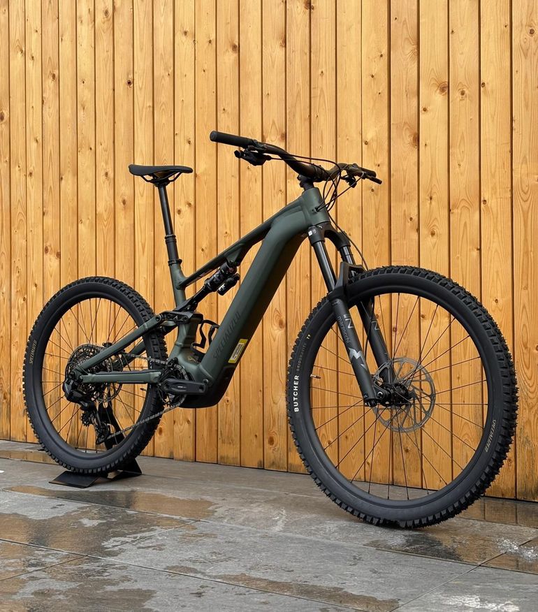 Specialized Turbo Levo 4 2025 usata — dettaglio