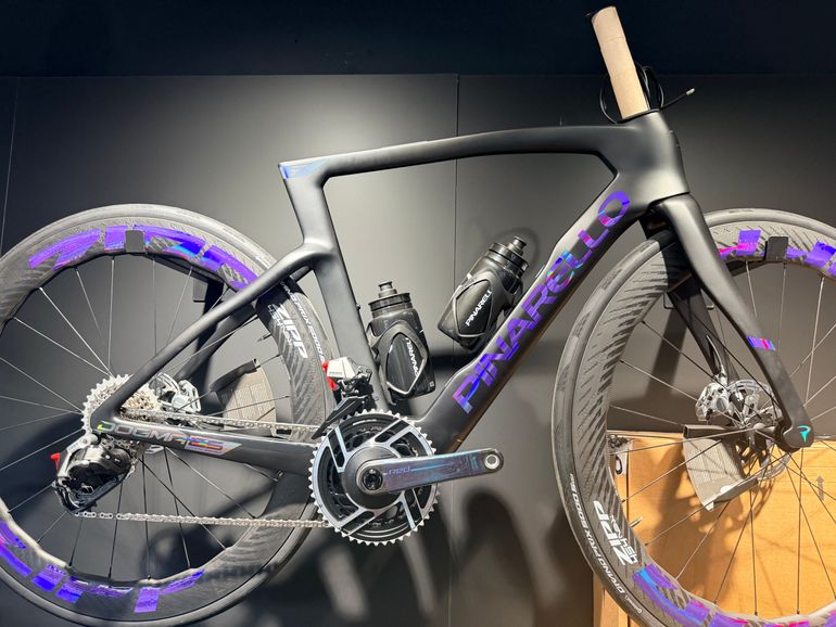 Pinarello Dogma F Edizione Speciale Tissot — gruppo SRAM Red eTap AXS, taglia 53
