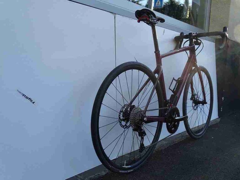 Cannondale Synapse Carbon 3 L 2022 usata — dettaglio