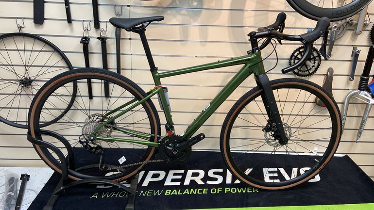 Cannondale Topstone 2 2026 usata — vista laterale