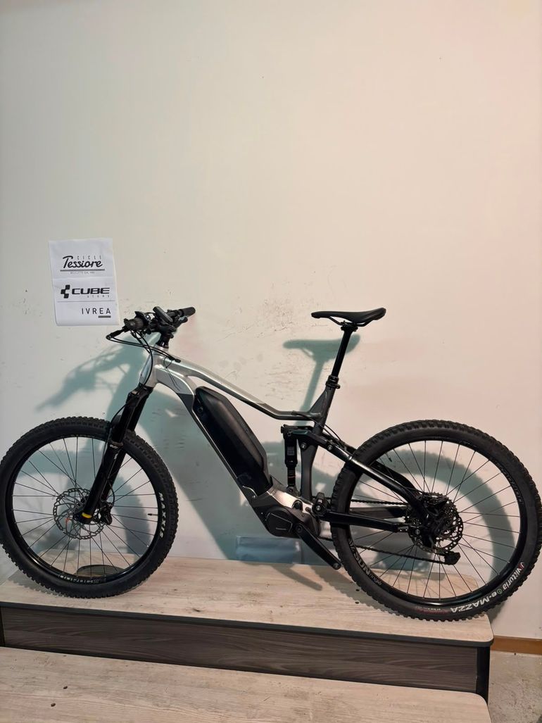 Flyer Uproc 4 — gruppo Shimano Deore, taglia XL