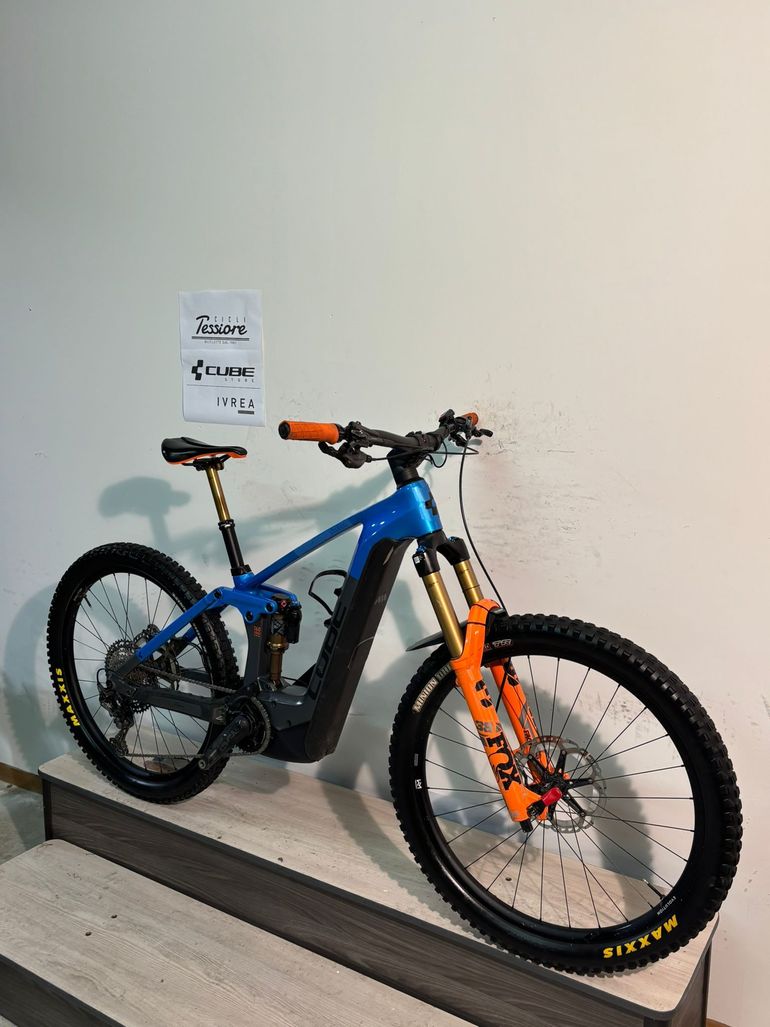 Cube Stereo Hybrid 160 Hpc, Actionteam 750 27.5 2024 — Bici usata