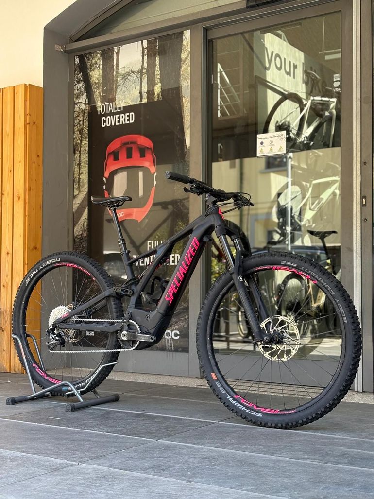 Specialized Turbo Levo 2019 usata — vista laterale