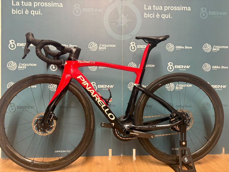 Pinarello F 2025 usata — dettaglio