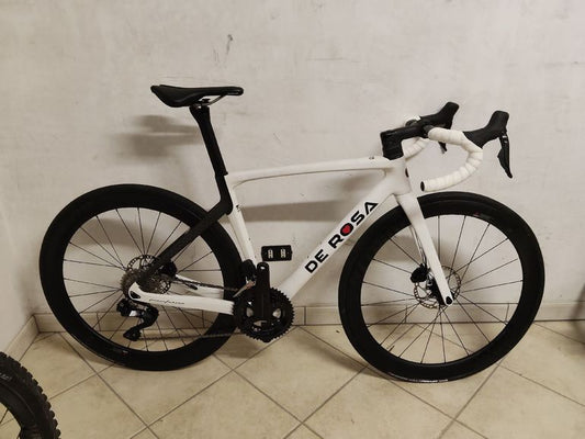 De Rosa 70 2024 usata — vista laterale