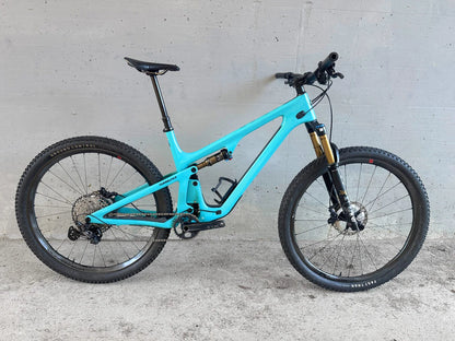 Yeti Sb120 2023 usata, vista laterale