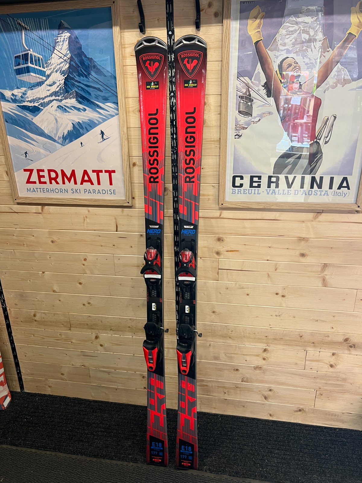 Rossignol Hero Elite LT Ti Konect — raggio 18m, waist 71mm
