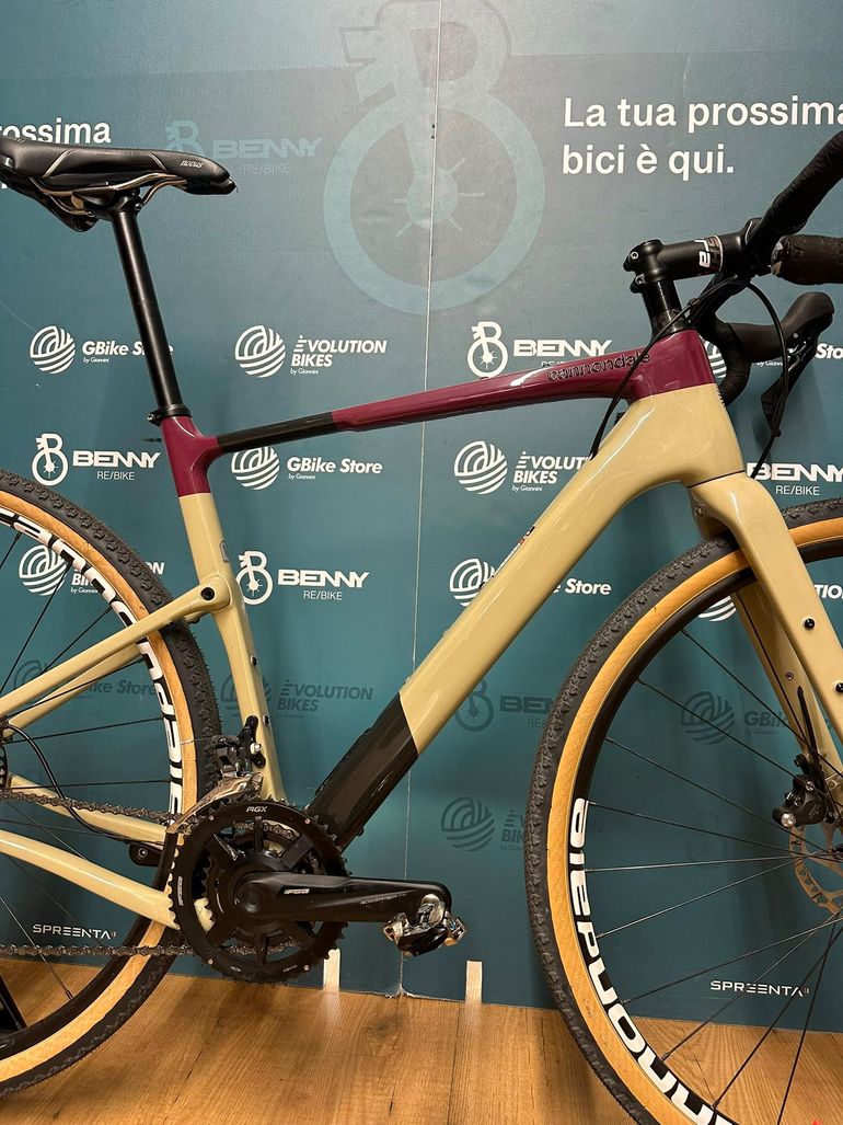 Cannondale Topstone Carbon 3 L 650b 2023 usata — dettaglio