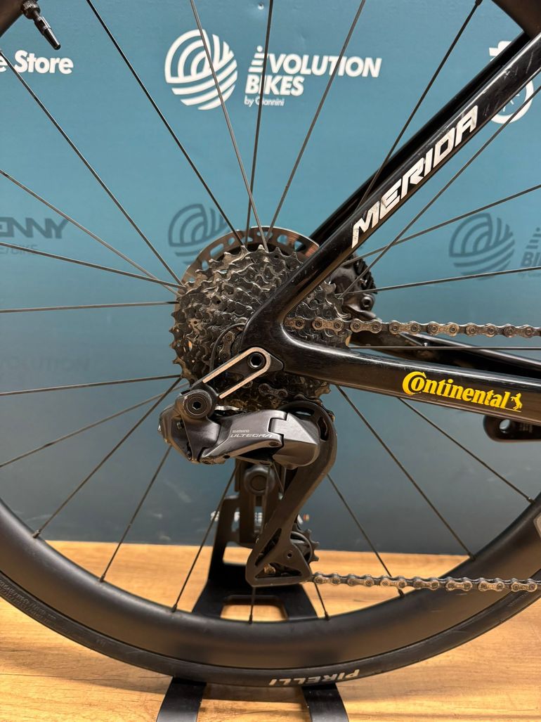 Merida Scultura Bahrain Victorious 2024 — Bici usata