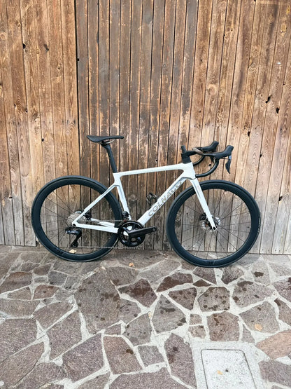Colnago V4 2026 usata — vista laterale