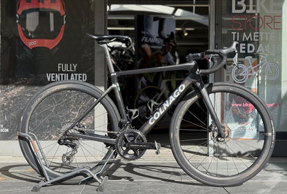 Colnago V4rs 2023 usata — vista laterale