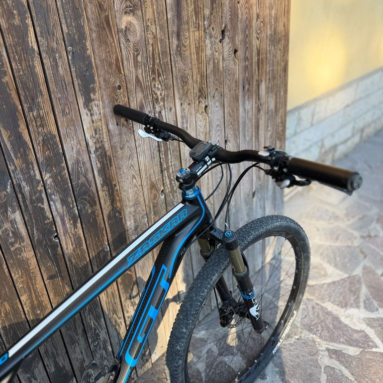 GT Zaskar Pro — telaio in Carbonio, Buone condizioni