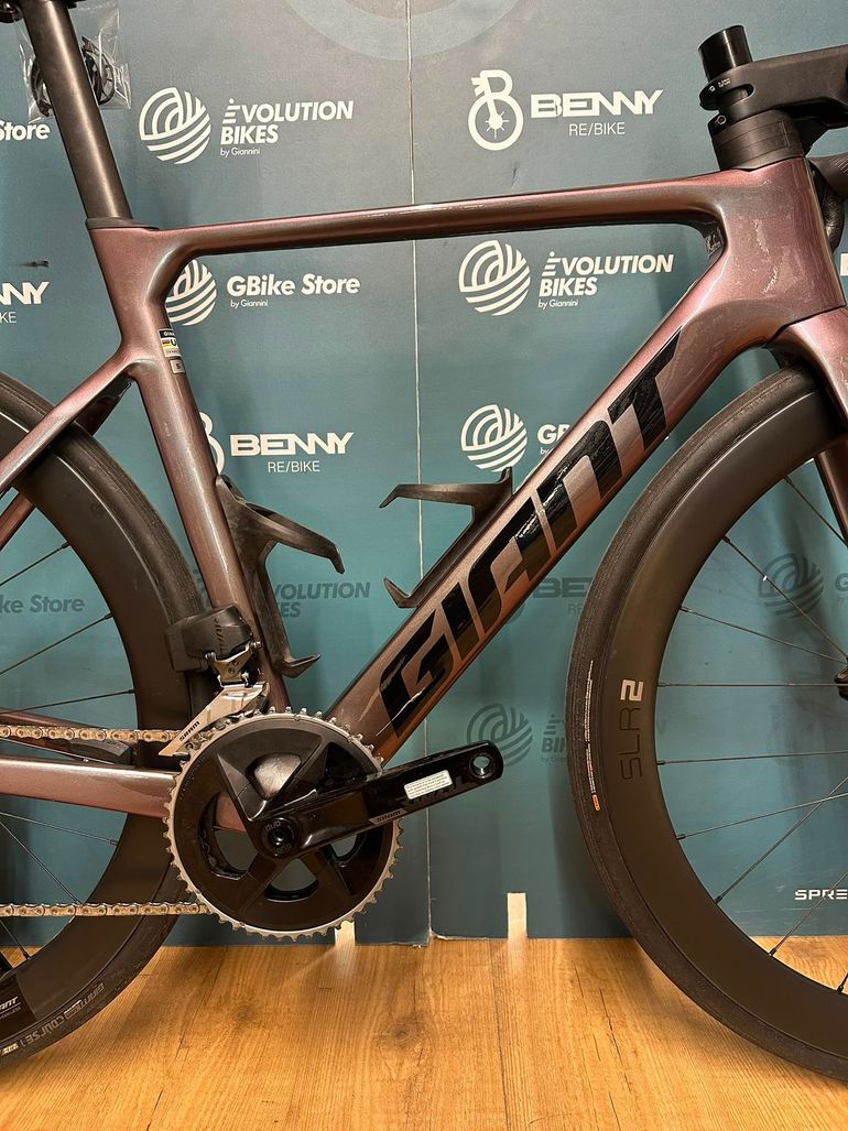 Giant Propel Advanced 1 2023 usata — dettaglio