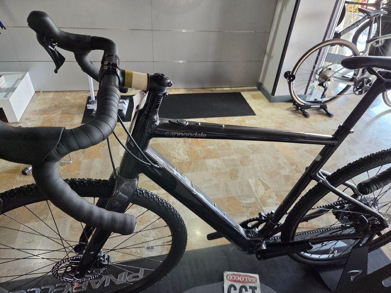 Cannondale Topstone Neo Sl 2 2024 usata — dettaglio