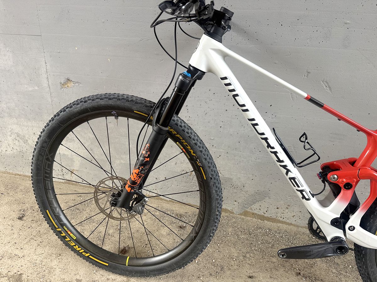 Mondraker F-Podium R 2024 usata — dettaglio