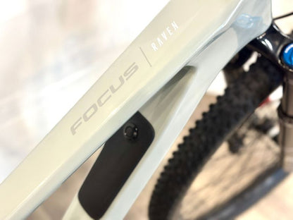 Focus Raven 8.8 — telaio in Carbonio, Ottime condizioni