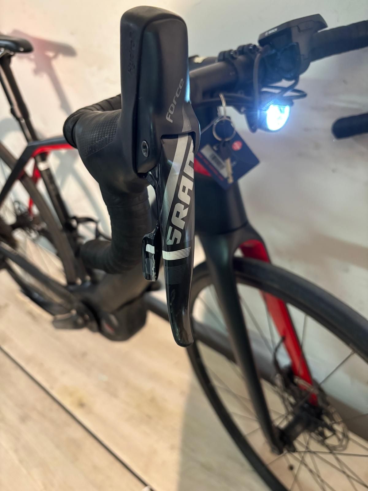 Trek Domane+ 2019 usata — dettaglio