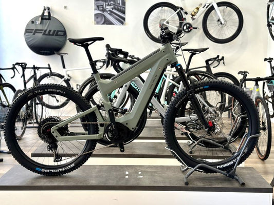 Riese & Müller Superdelite Mountain Touring 2025 usata — vista laterale
