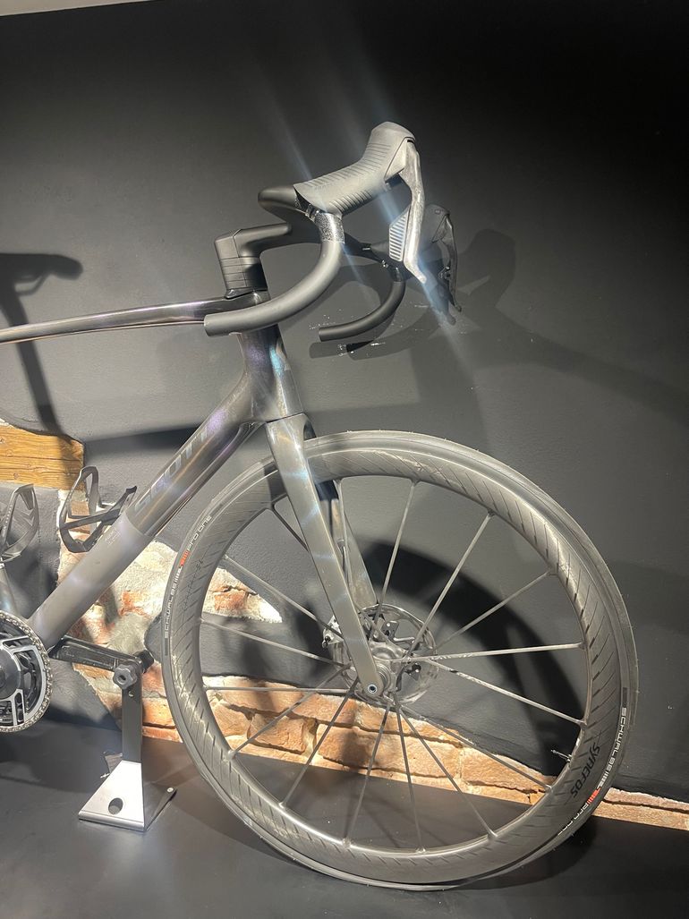 Scott Addict Rc Sl Ultimate 2025 usata — dettaglio