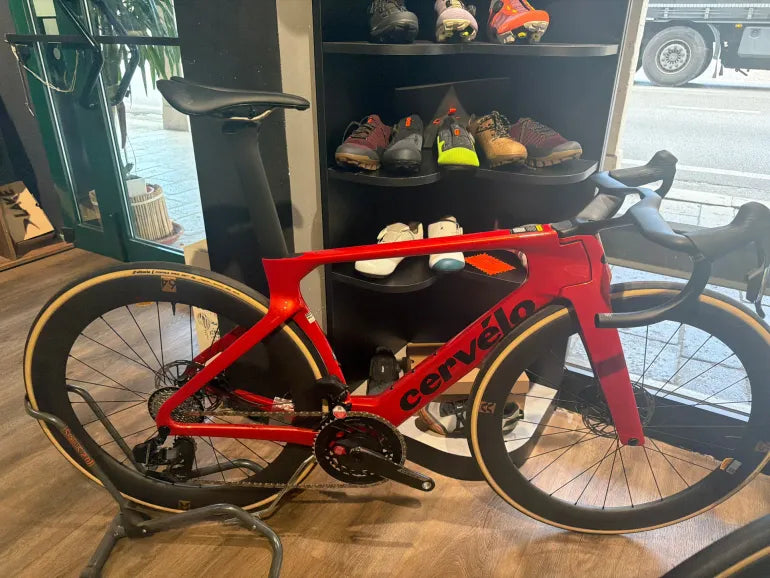 Cervelo S5 2026 usata — vista laterale