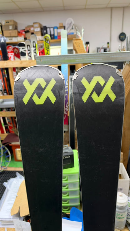 Volkl Racetiger SL 2025 usato — dettaglio