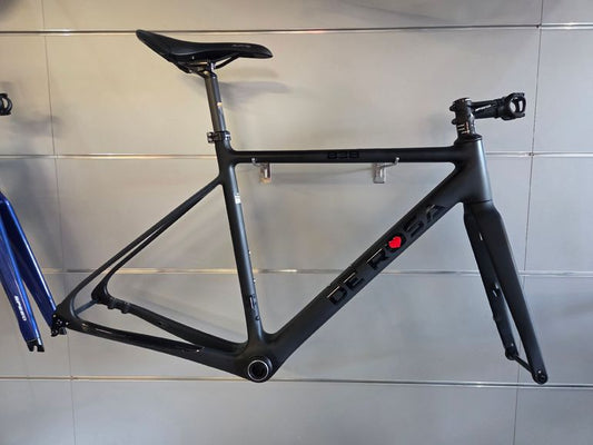 De Rosa 838 2024 usata — vista laterale