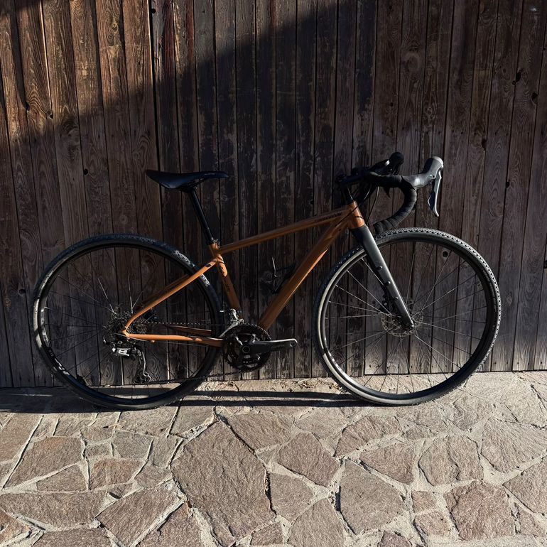 Cannondale Topstone 1 2026 usata — vista laterale