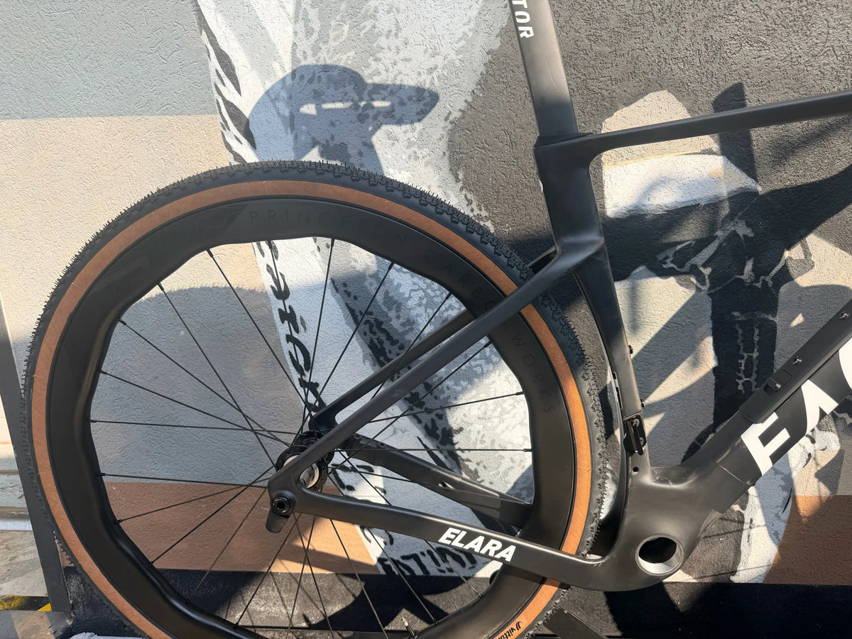 Factor Elara 2026 — Bici usata