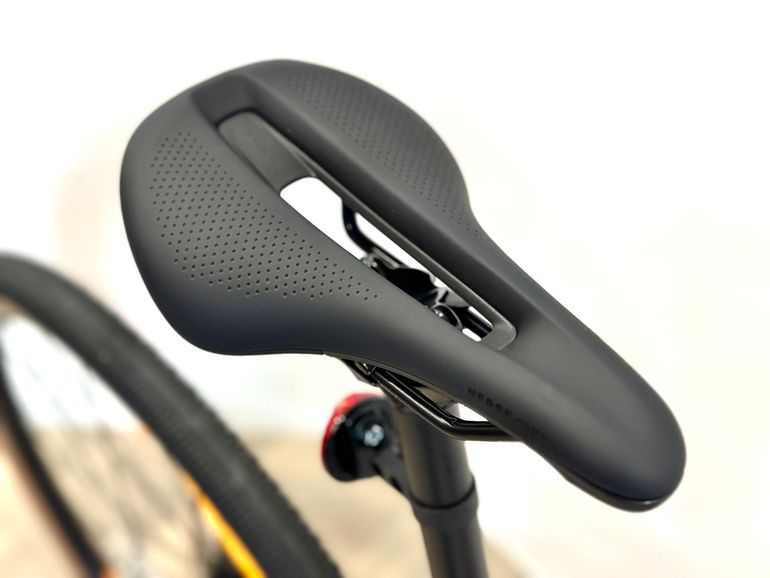 Trek Checkpoint Alr 5 2026 — Bici usata