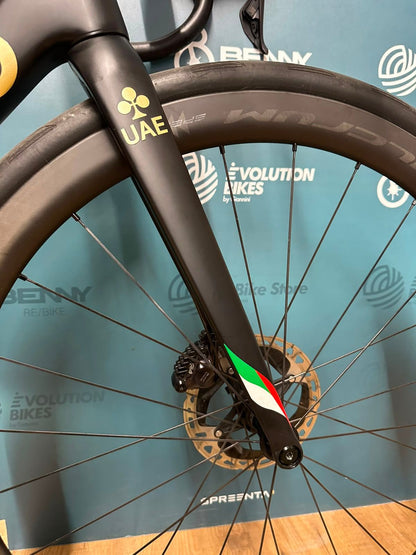 Colnago V3rs Team Uae Emirates 2024 usata — dettaglio