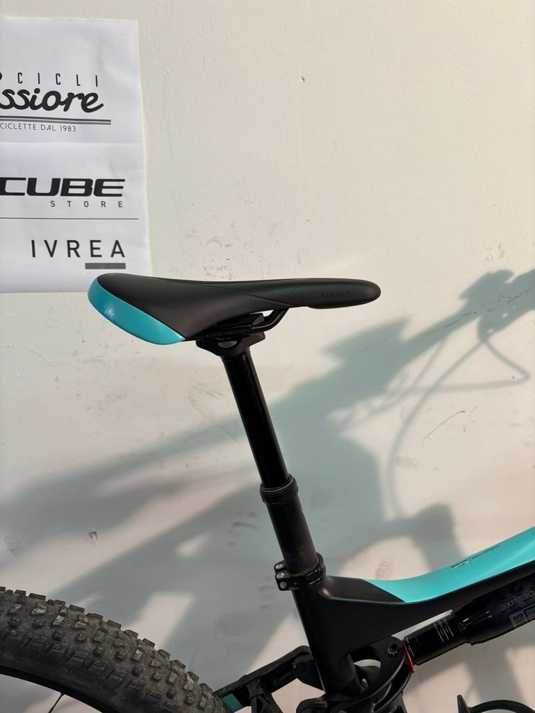 Bianchi E-Vertic Fx-Type 2024 — Bici usata