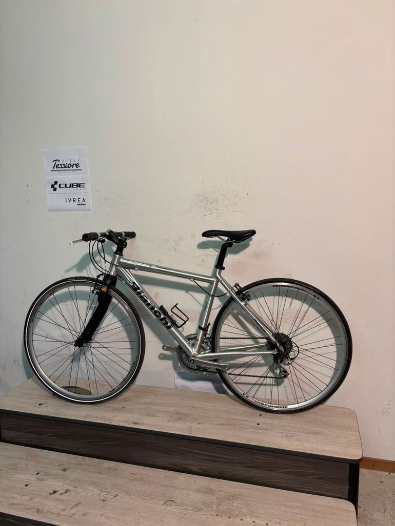 Bianchi Camaleonte — gruppo Shimano Sora, taglia S