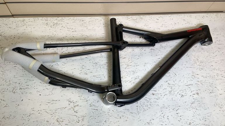Cannondale Scalpel 2018 usata — vista laterale