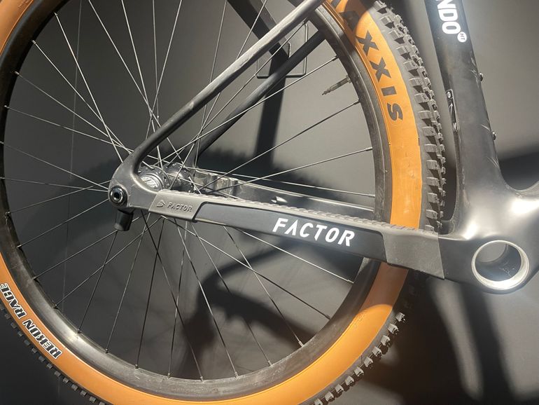 Factor Lando Ht Premium — gruppo Frameset, taglia 53